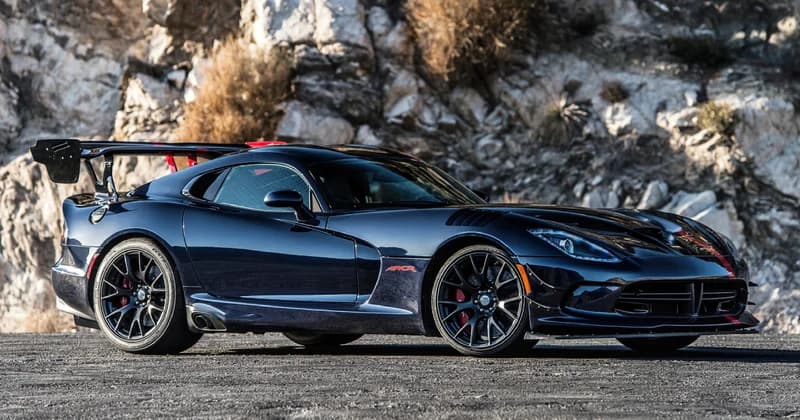 Dodge поставила точку в истории Viper — легендарный спорткар не вернется