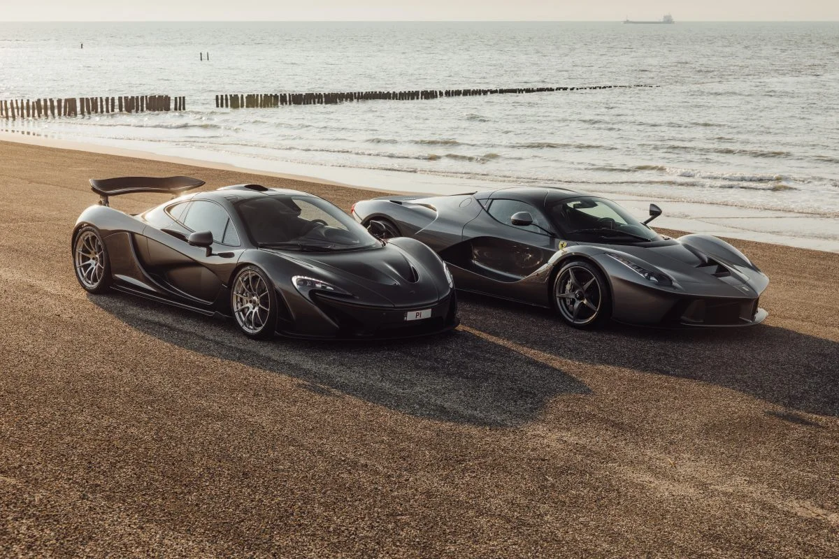 Ferrari LaFerrari и McLaren P1 на аукционе: две коллекционные гиперкарах