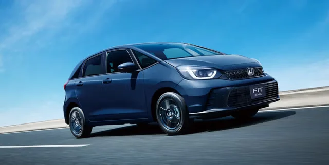 Honda Fit: доступный компактный хэтчбек продолжает радовать японский рынок