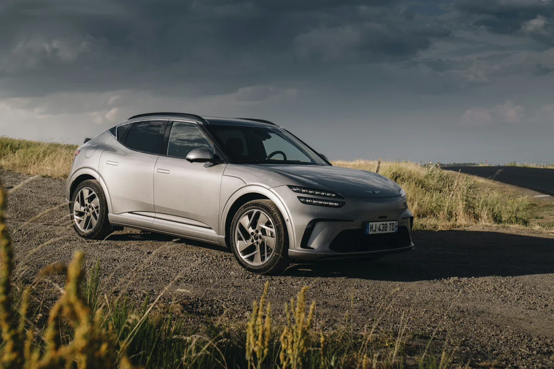 Genesis GV60 Premium: аутсайдер, бросающий вызов немцам