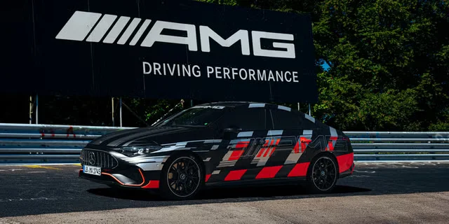 Новый Mercedes-AMG CLA45 EV с мощностью 680 л.с. проехал Нюрбургринг за 7:32
