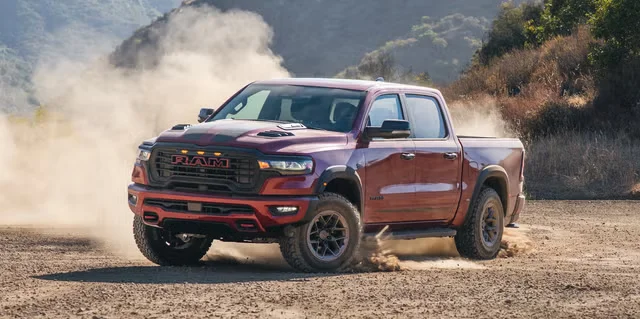 Roush представляет Ram 1500 Direct Connection: новый внедорожник с V8