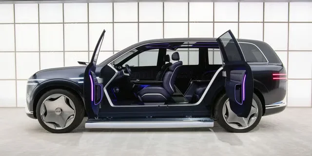 Genesis подтвердил, что GV90 будет оснащён дверями-купе, как у Rolls-Royce
