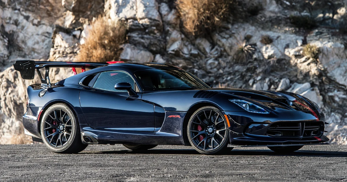 Dodge поставила точку в истории Viper — легендарный спорткар не вернется