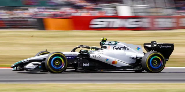 Война разработок в Формуле-1: McLaren меняет стратегию