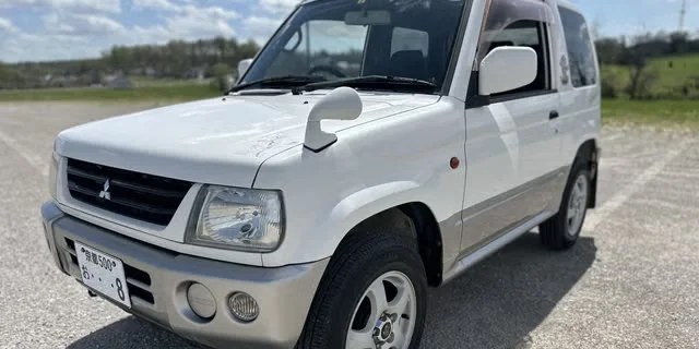 Этот Mitsubishi Pajero Mini 2000 года идеально подходит для фанатов "Гарфилда"