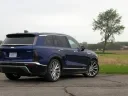 Cadillac отзывает электромобили Vistiq из-за проблемы с третьим рядом сидений
